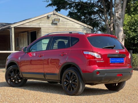 Nissan Qashqai 1.6 N-tec 2Wd Euro 5 Red #7