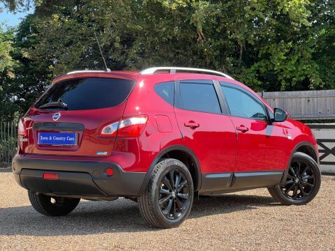 Nissan Qashqai 1.6 N-tec 2Wd Euro 5 Red #5