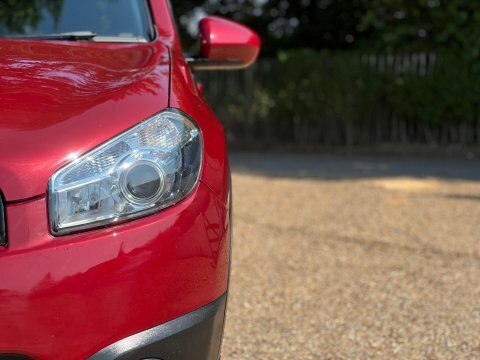 Nissan Qashqai 1.6 N-tec 2Wd Euro 5 Red #11