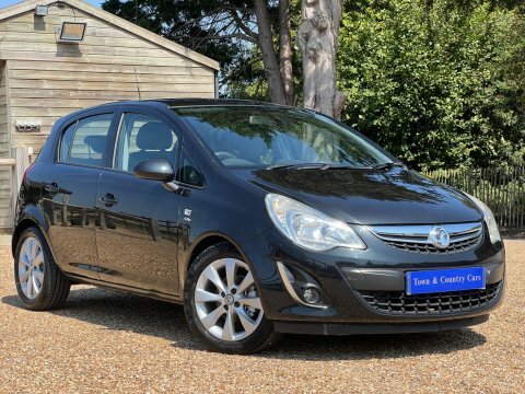 Vauxhall Corsa 1.4 16V Active Black #2