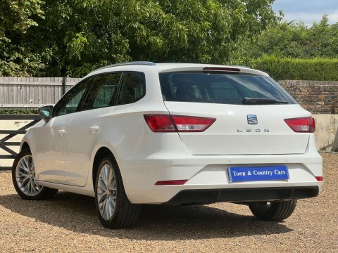 Seat Leon 1.6 Tdi Se White #6