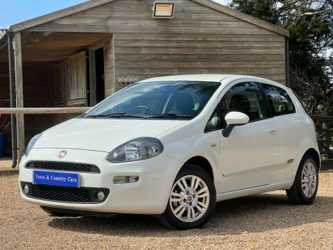 Fiat Punto 2013 13 1.2 White #9