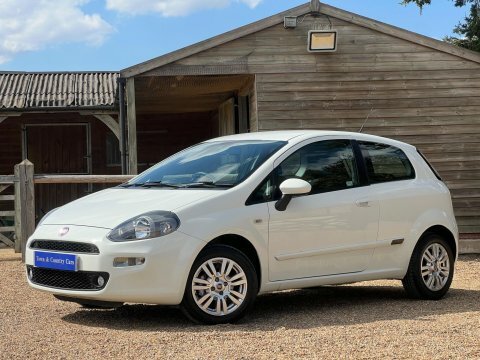 Fiat Punto 2013 13 1.2 White #8