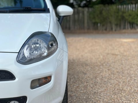 Fiat Punto 2013 13 1.2 White #12