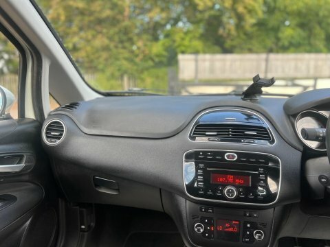 Fiat Punto 2013 13 1.2 White #24