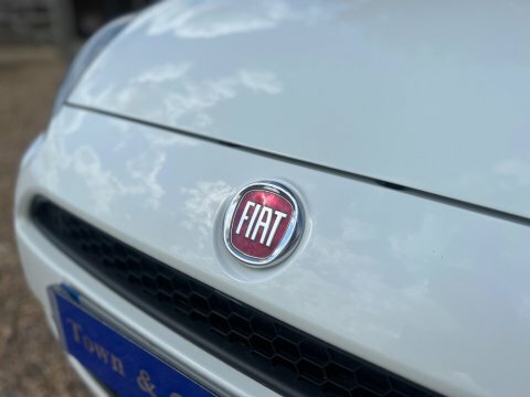 Fiat Punto 2013 13 1.2 White #11