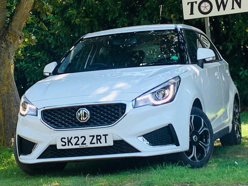 MG MG3 1.5 Vti-tech Exclusive Nav Euro 6 Ss SK22ZRT White #4