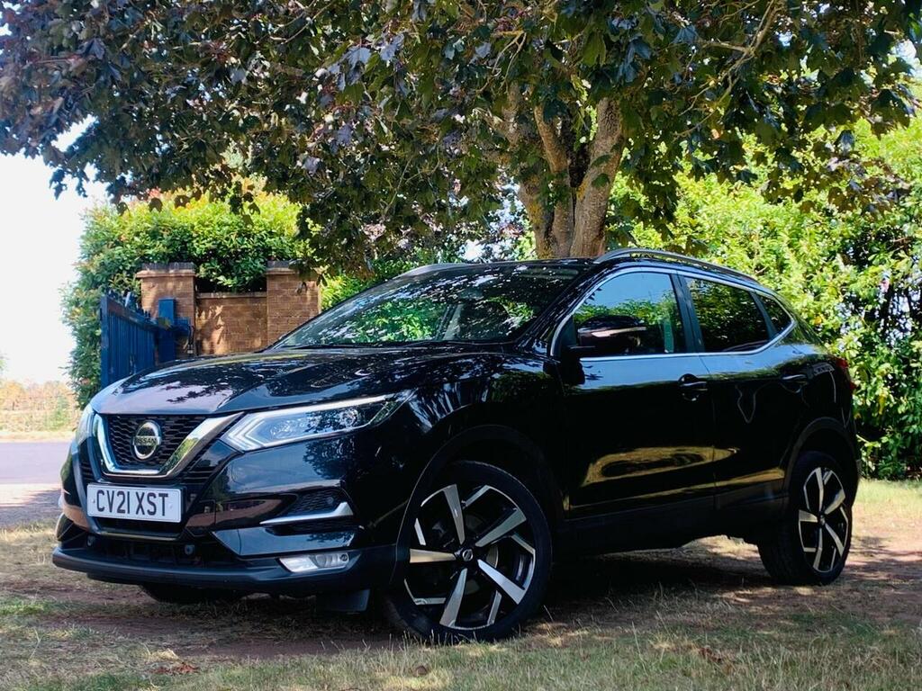 Nissan Qashqai 1.3 Dig-t N-motion Euro 6 Ss CV21XST Black #4