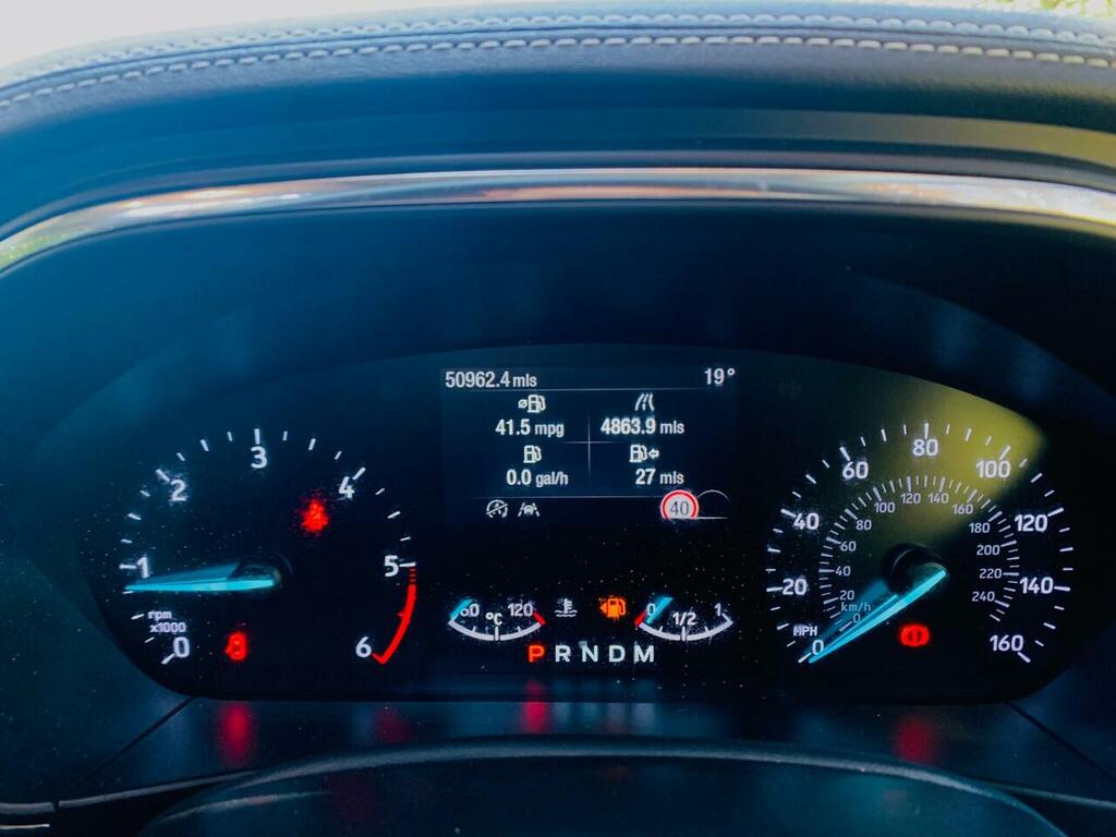 Ford Focus 1.0T Ecoboost Titanium Estate Euro Black #43