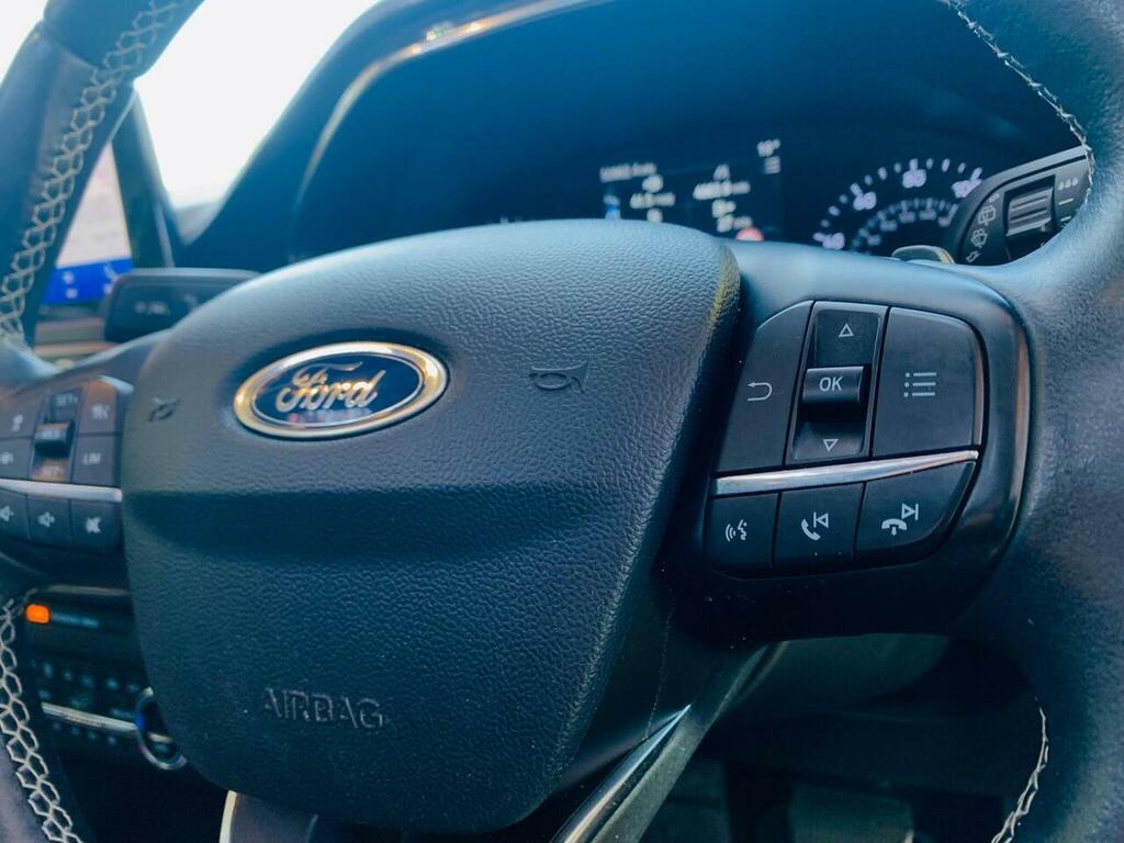 Ford Focus 1.0T Ecoboost Titanium Estate Euro Black #45