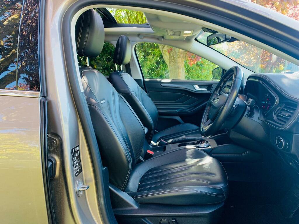 Ford Focus 1.0T Ecoboost Titanium Estate Euro Black #16