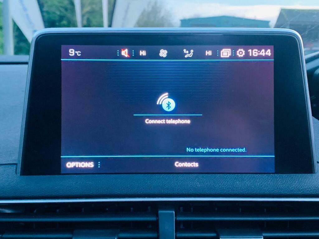 Peugeot 5008 1.2L Ss Gt Line Premium 130 Bhp White #25