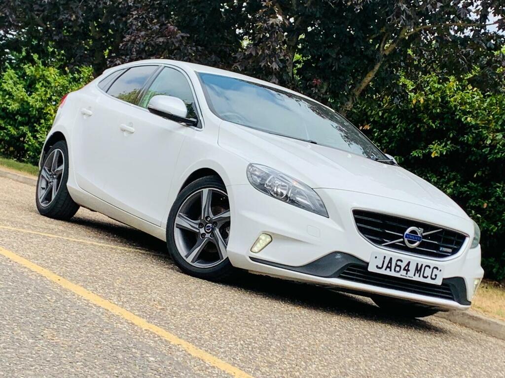 Volvo V40 1.6 D2 R-design Euro 5 Ss JA64MCG White #2