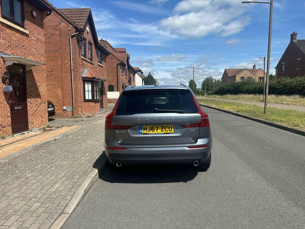Volvo XC60 2.0 D4 Momentum Awd Euro 6 Ss Grey #4