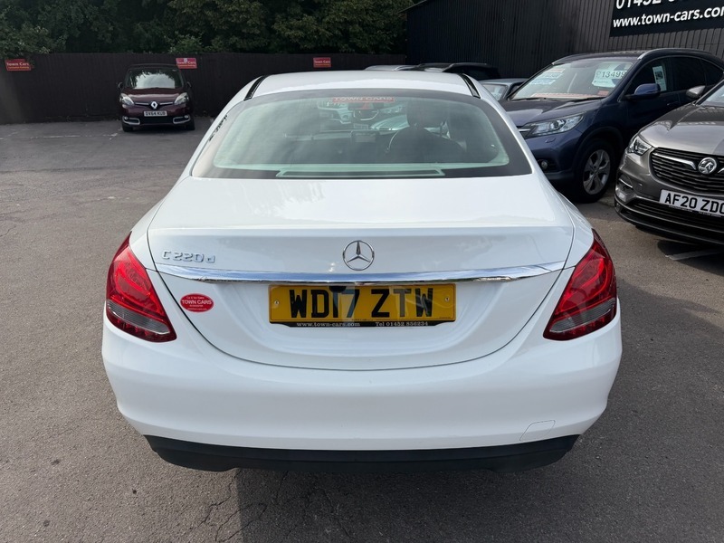 Mercedes-Benz C Class C220 D Se-6 Speed WD17ZTW White #3