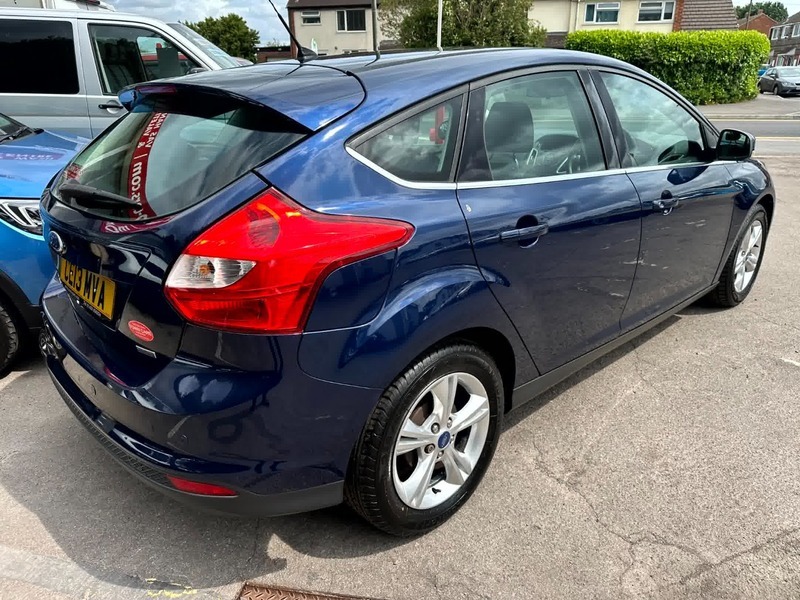 Ford Focus Zetec Blue #2