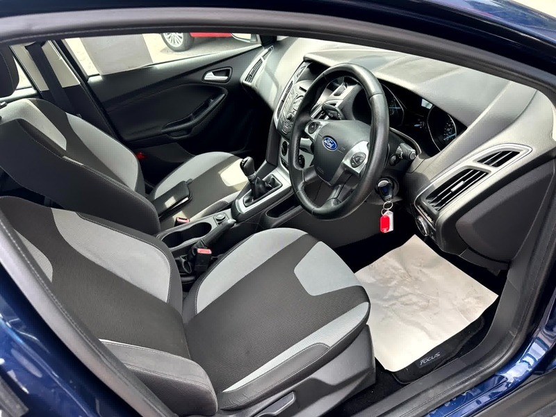 Ford Focus Zetec Blue #5