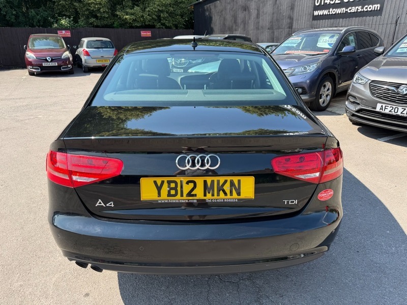 Audi A4 Tdi Se Technik-6 Speed Black #3