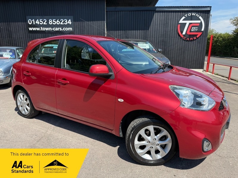 Nissan Micra Acenta Red