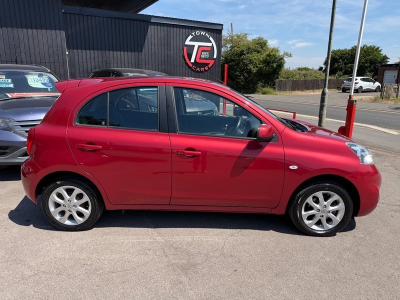 Nissan Micra Acenta Red #2