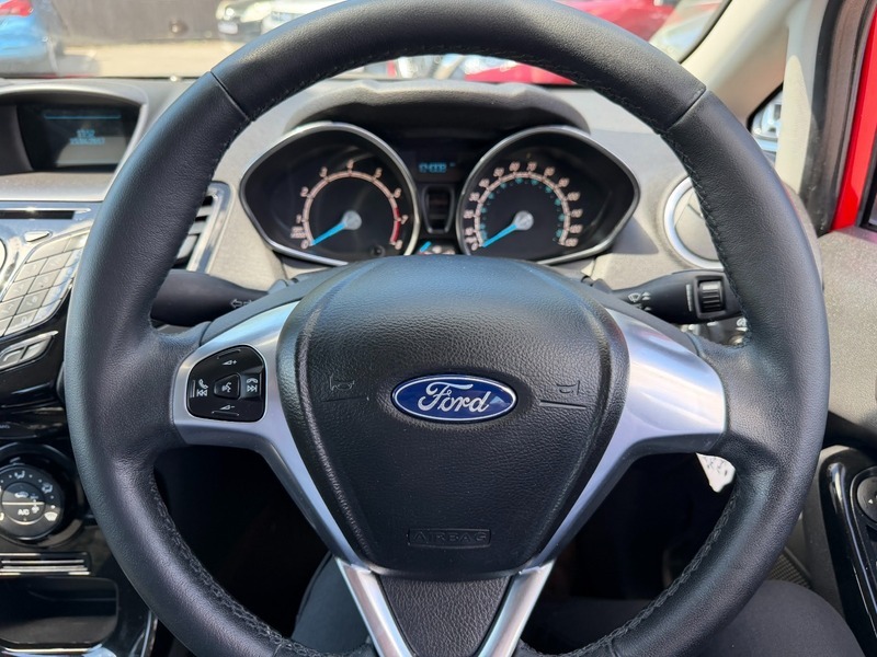 Ford Fiesta St-2 White #10
