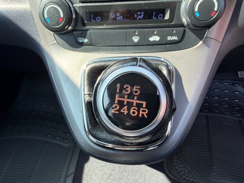 Honda Cr-V I-vtec Es 5-Door Silver #17