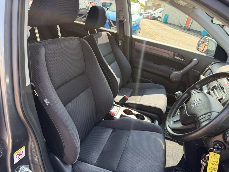 Honda Cr-V I-vtec Es 5-Door Silver #9