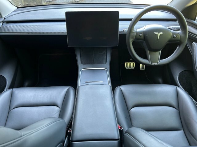Tesla Model Y Dual Motor Performance Suv 4Wd AJ72ZHP Black #6