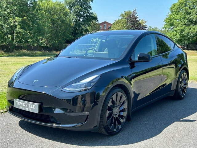 Tesla Model Y Dual Motor Performance Suv 4Wd AJ72ZHP Black #3