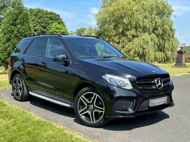 Mercedes-Benz GLE Class Blue #10