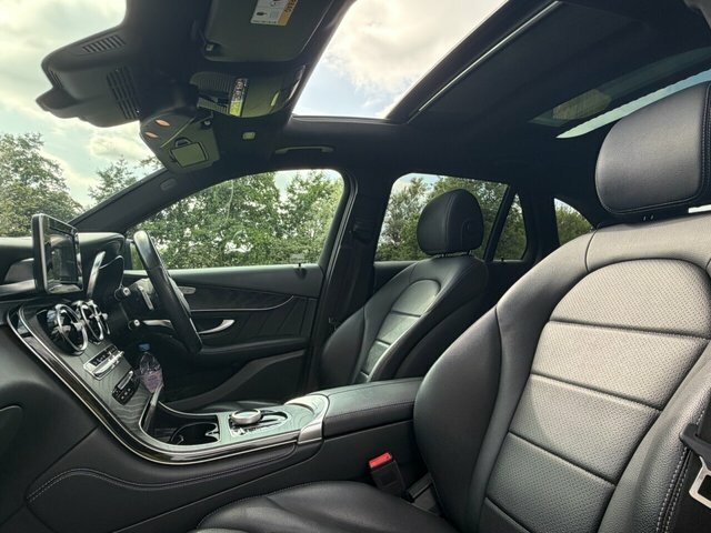 Mercedes-Benz GLC Class 2.0 Glc250 Amg Night Edition Suv G-tron Black #2