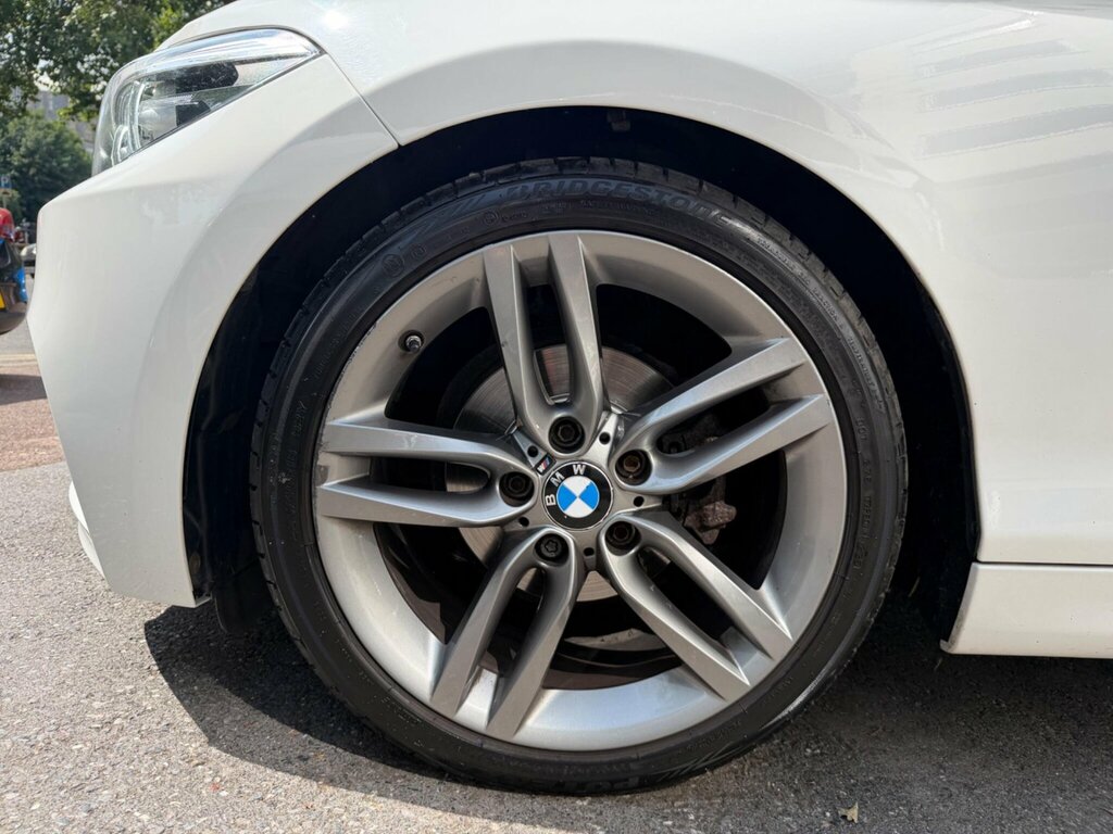 BMW 2 Series 218D Sport White #37