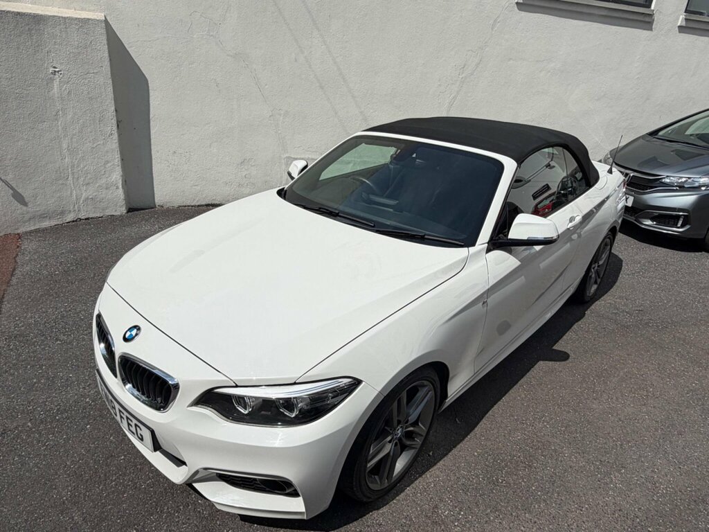 BMW 2 Series 218D Sport White #20