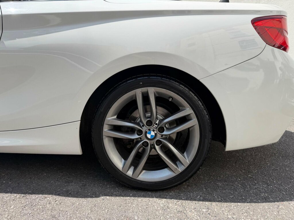 BMW 2 Series 218D Sport White #40