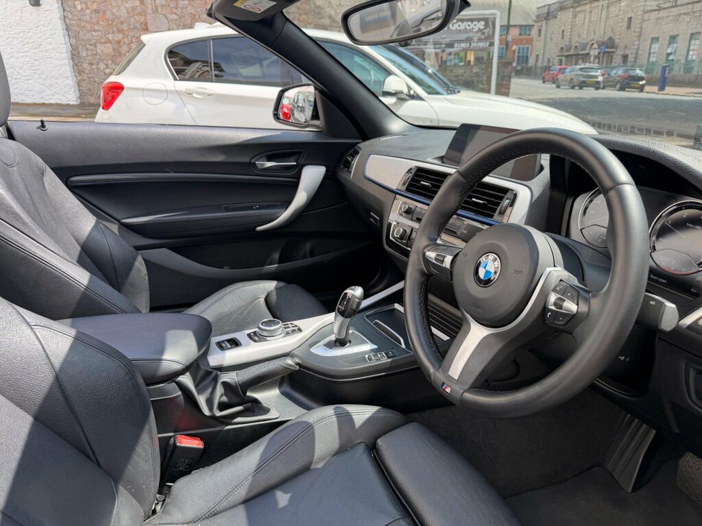 BMW 2 Series 218D Sport White #38