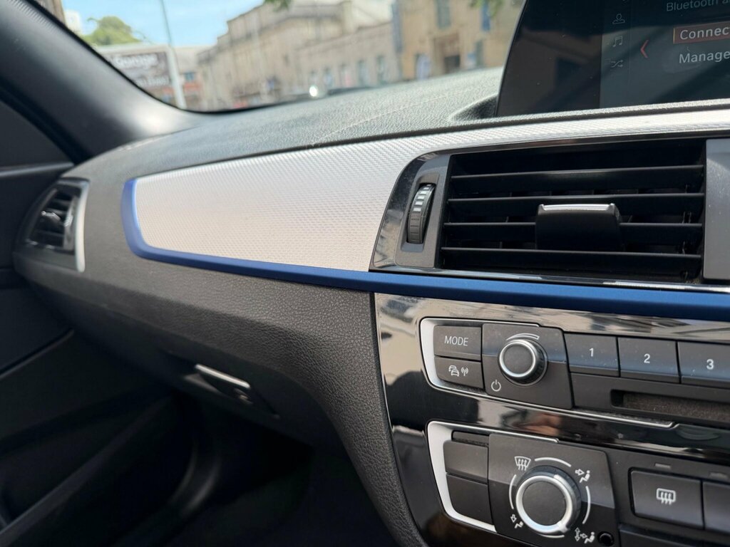 BMW 2 Series 218D Sport White #41