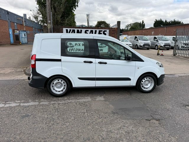 Ford Transit Courier  White #12
