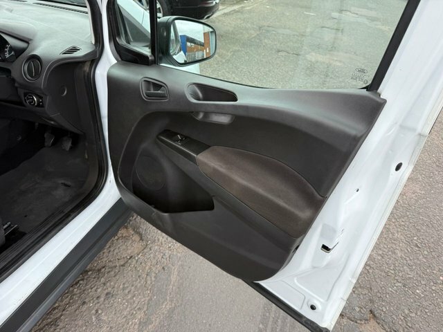 Ford Transit Courier  White #20