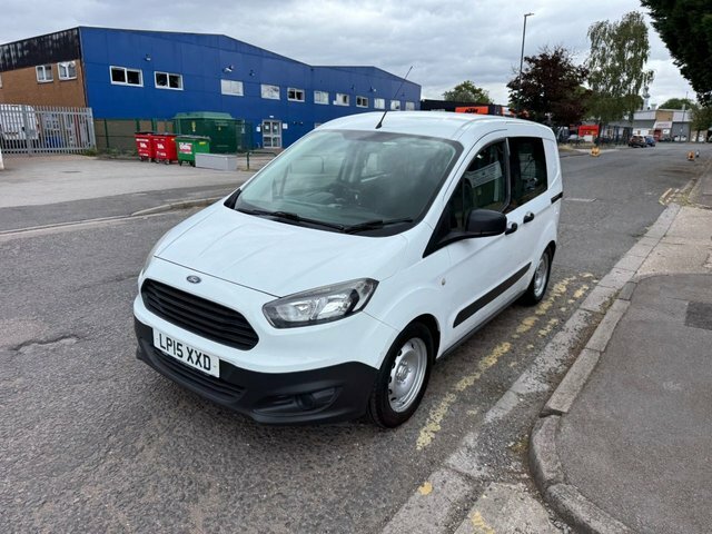 Ford Transit Courier  White #4
