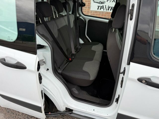 Ford Transit Courier  White #18