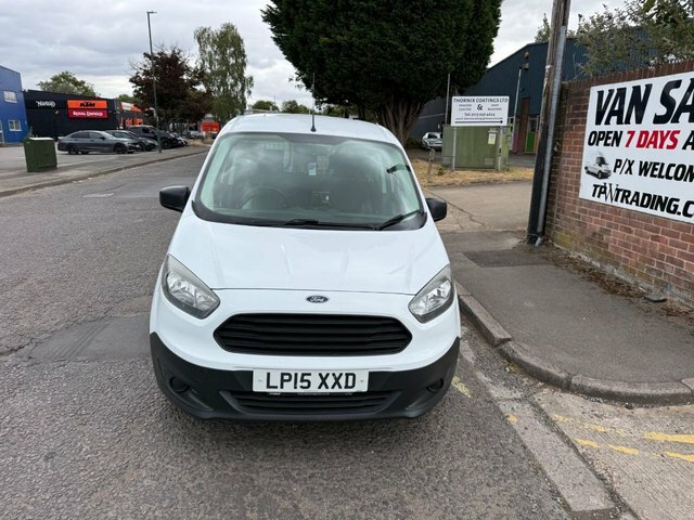 Ford Transit Courier  White #3