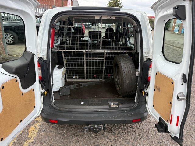 Ford Transit Courier  White #17