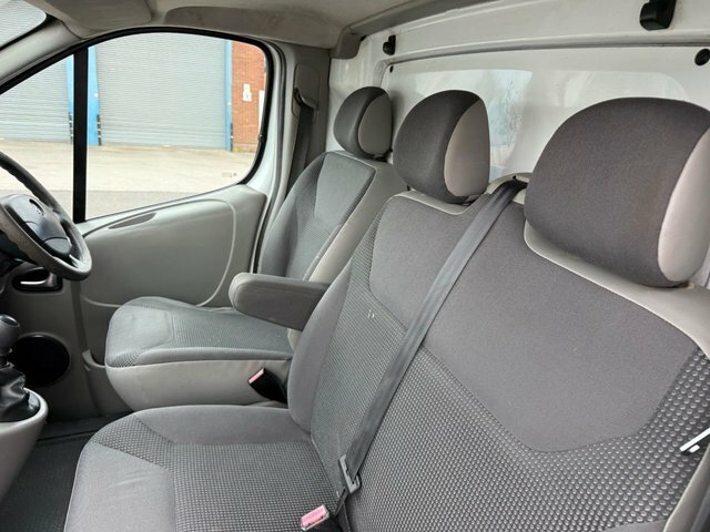 Vauxhall Vivaro 2.0 2900 Cdti Ecoflex Speed Limiter Fwd L1 White #14