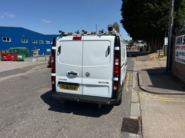 Vauxhall Vivaro 2016 1.6 Cdti 2900 Ecoflex Panel Van Ma White #5
