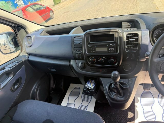 Vauxhall Vivaro Vivaro 2900 Cdti White #13