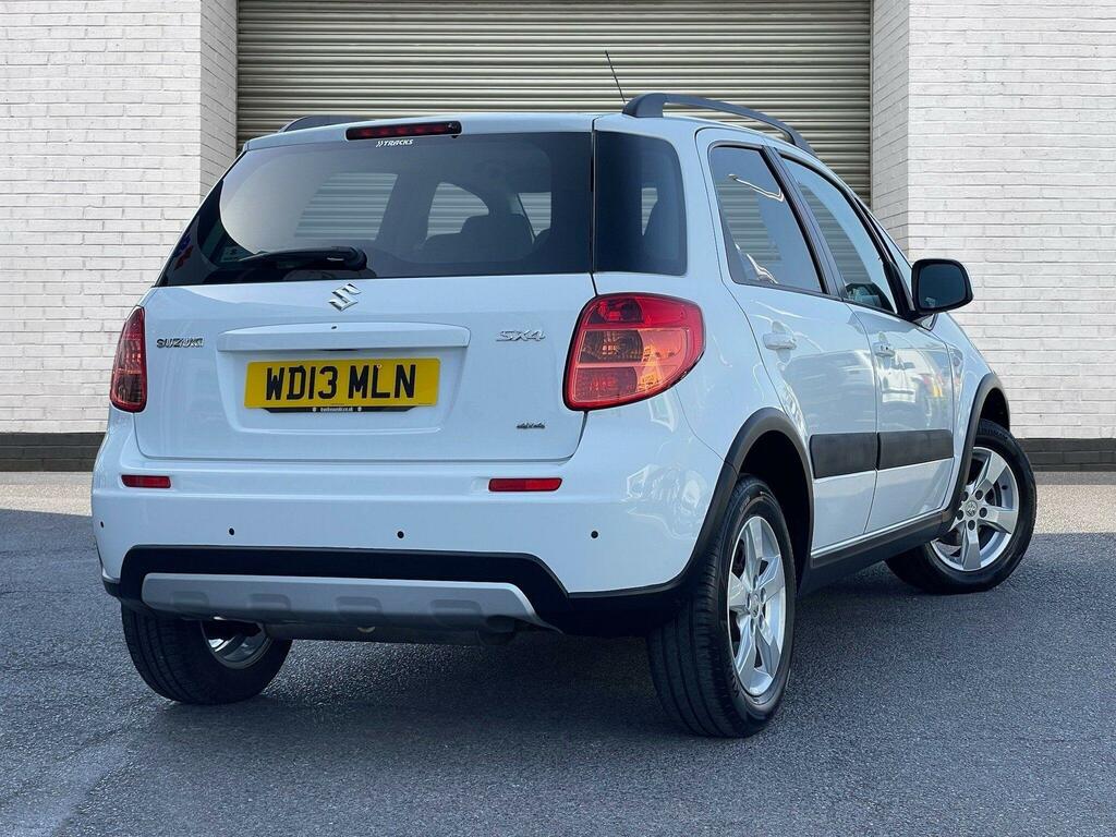 Suzuki SX4 1.6 Sz5 Suv 4Grip Euro 5 120 Ps WD13MLN White #3