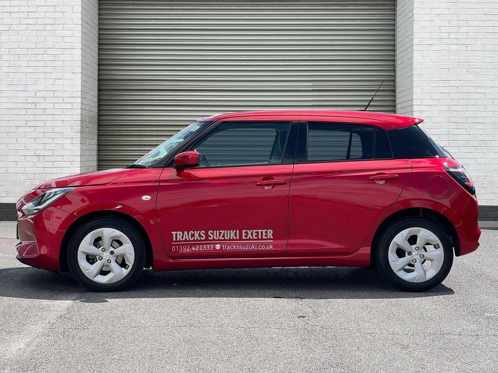 Suzuki Swift 1.2 Mhev Motion Cvt Euro 6 Ss Red #2