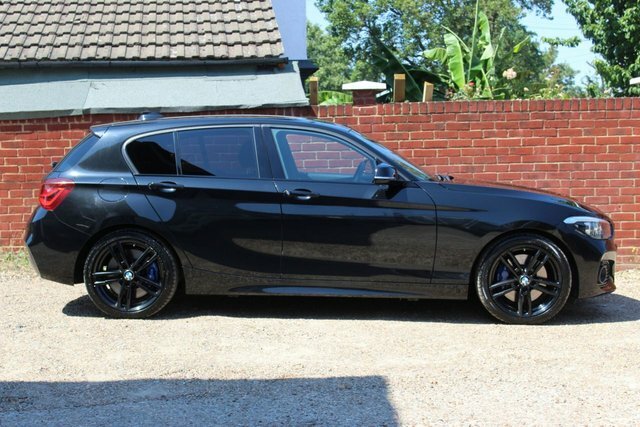 BMW 1 Series 118D M Sport Shadow DN18MYC Black #4