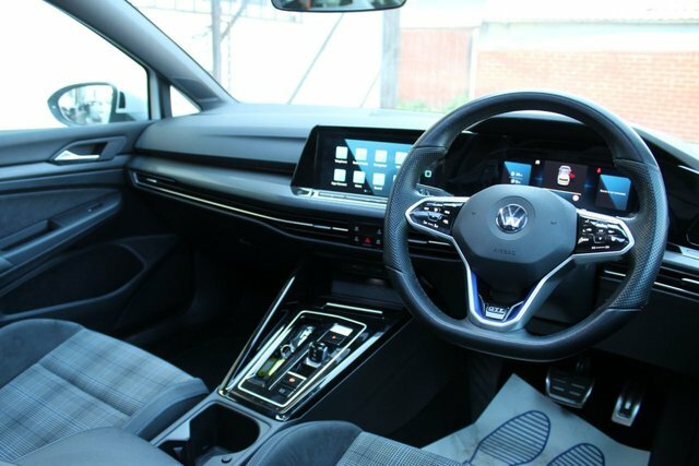 Volkswagen e-Golf 1.4 Tsi 13Kwh Style Hatchback Plug-in H White #27