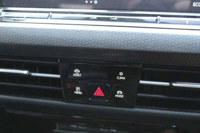 Volkswagen e-Golf 1.4 Tsi 13Kwh Style Hatchback Plug-in H White #36